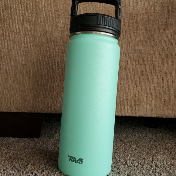 Teva Travel Canteen - Picture 3 of 7